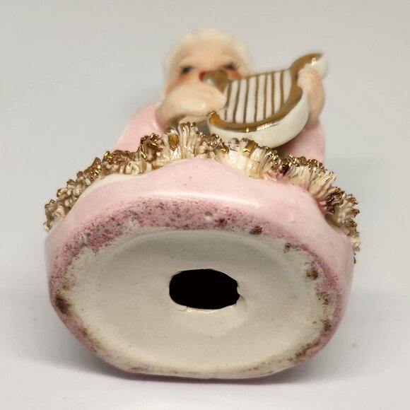 Vintage Angel with Harp figurine with spaghetti around skirt. - Picture 5 of 5